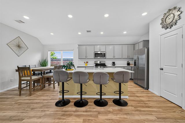 27222 Woodridge Glen Drive, Katy, TX 77493