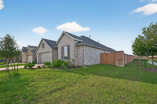 27222 Woodridge Glen Drive, Katy, TX 77493
