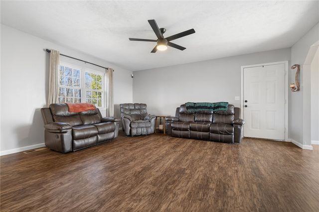 10974 Ricks Drive, Harrison, AR 72601