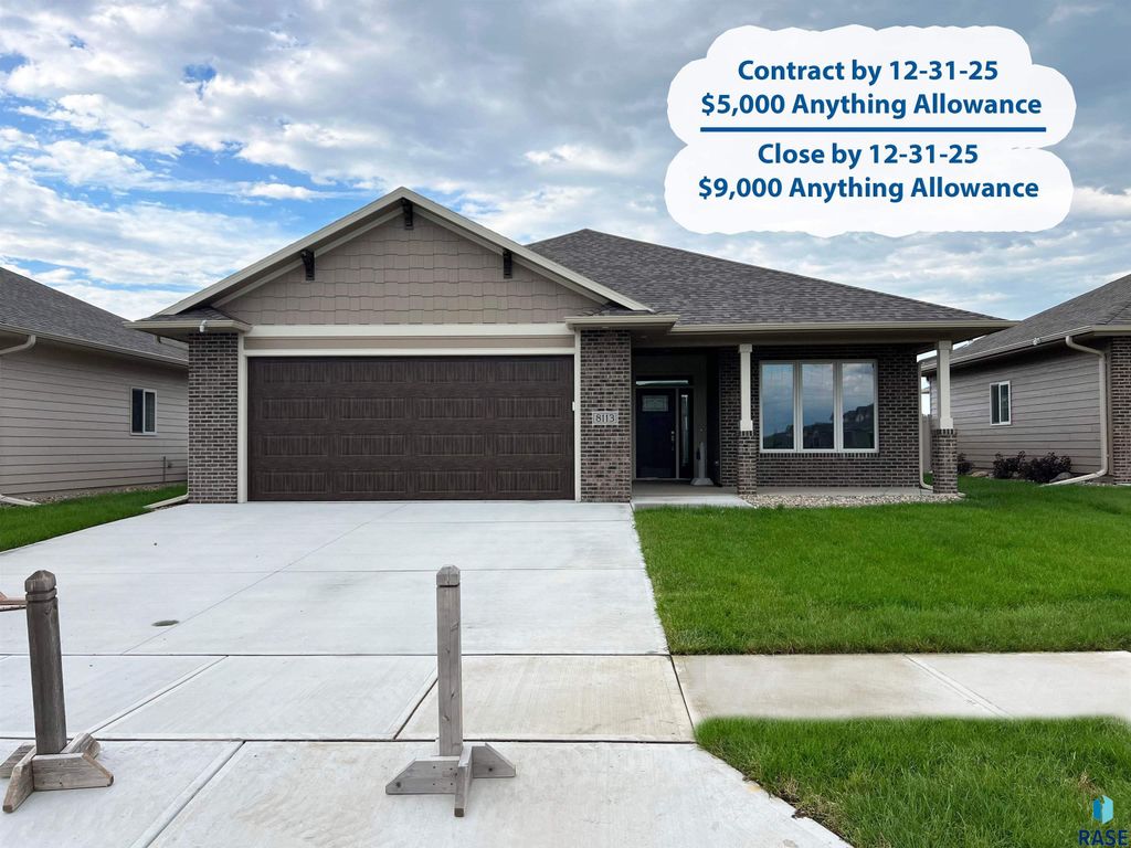8113 W 24th St Street, Sioux Falls, SD 57106