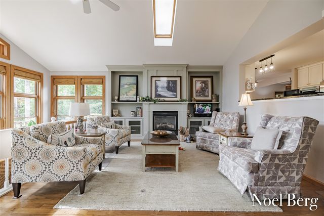 17218 Timber Dunes Drive, Grand Haven, MI 49417