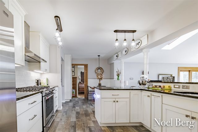 17218 Timber Dunes Drive, Grand Haven, MI 49417