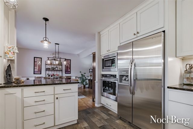 17218 Timber Dunes Drive, Grand Haven, MI 49417