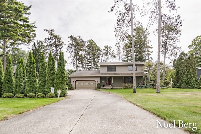 17218 Timber Dunes Drive, Grand Haven, MI 49417