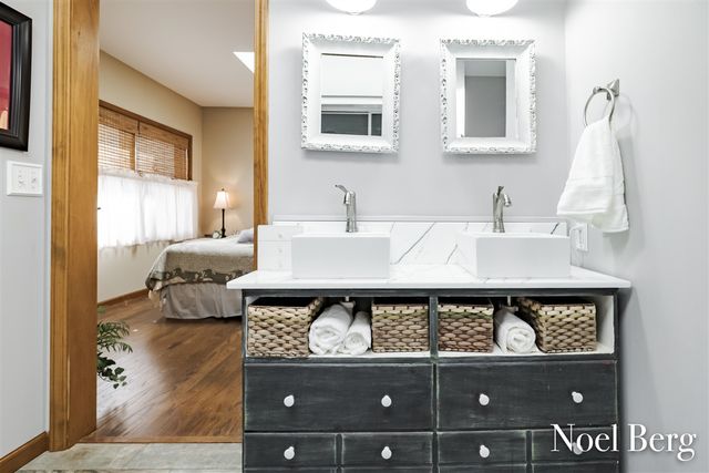 17218 Timber Dunes Drive, Grand Haven, MI 49417