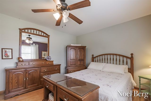 17218 Timber Dunes Drive, Grand Haven, MI 49417