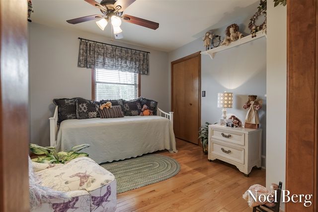 17218 Timber Dunes Drive, Grand Haven, MI 49417