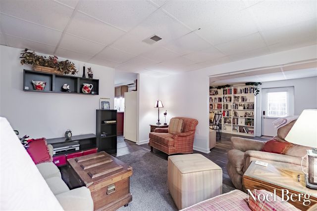 17218 Timber Dunes Drive, Grand Haven, MI 49417