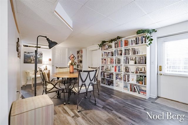 17218 Timber Dunes Drive, Grand Haven, MI 49417