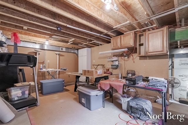 17218 Timber Dunes Drive, Grand Haven, MI 49417