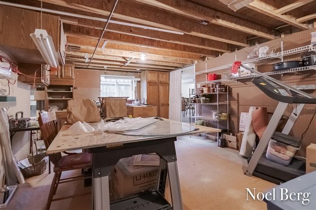 17218 Timber Dunes Drive, Grand Haven, MI 49417