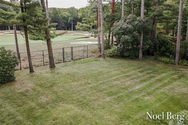 17218 Timber Dunes Drive, Grand Haven, MI 49417