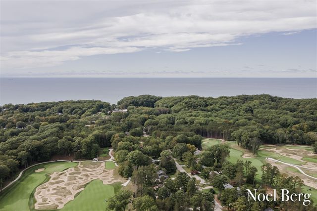 17218 Timber Dunes Drive, Grand Haven, MI 49417