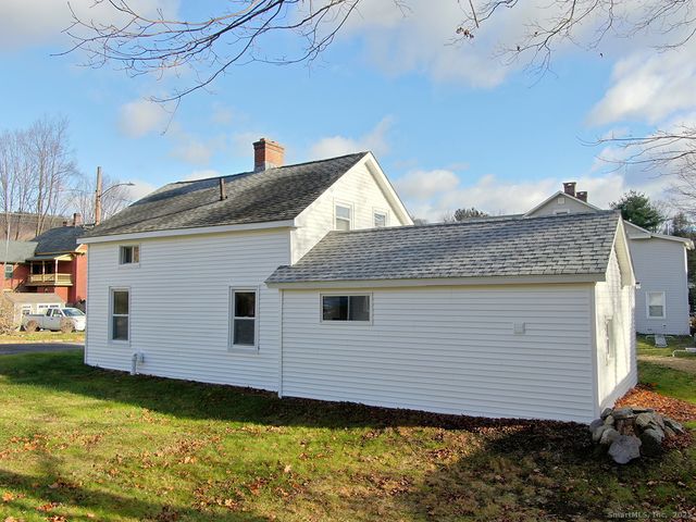 9 John Street, Winchester, CT 06098