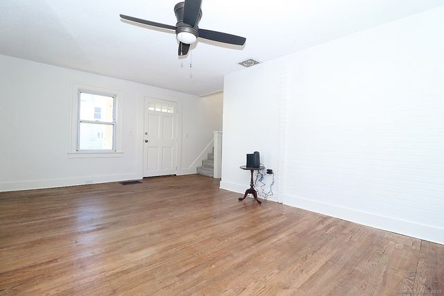 9 John Street, Winchester, CT 06098