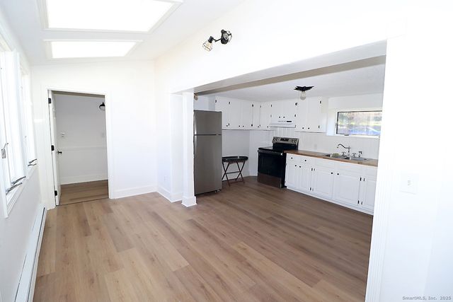 9 John Street, Winchester, CT 06098