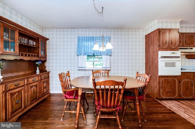 20 MCCORMICK RD, Mohnton, PA 19540