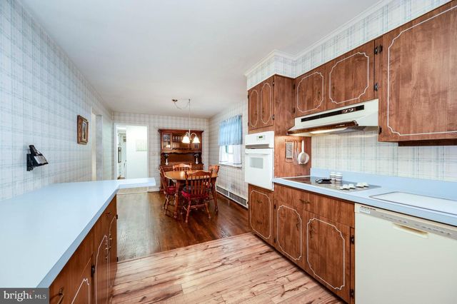 20 MCCORMICK RD, Mohnton, PA 19540