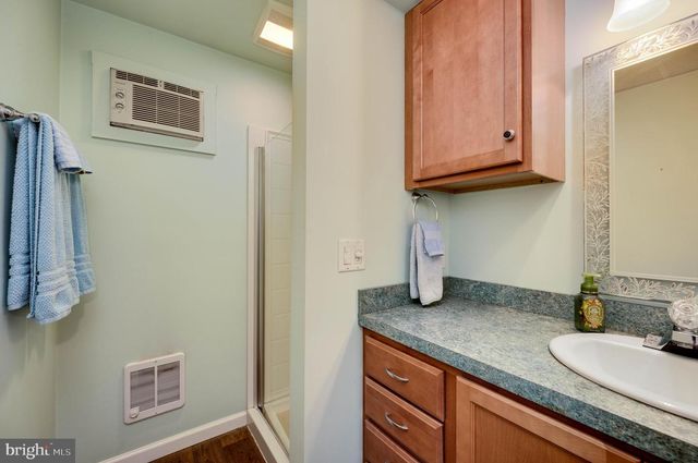 20 MCCORMICK RD, Mohnton, PA 19540