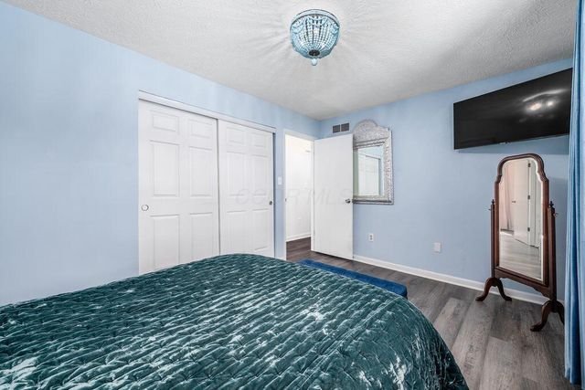 3228 Delburn Avenue, Dublin, OH 43017