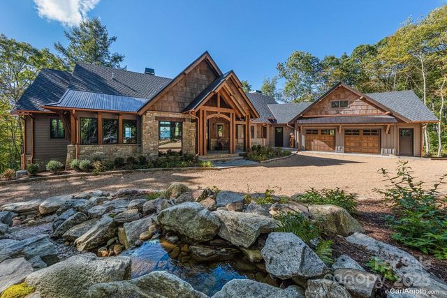 61 Back Bone Way 203, Sylva, NC 28779