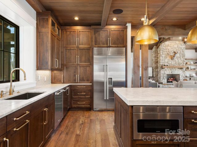 61 Back Bone Way 203, Sylva, NC 28779