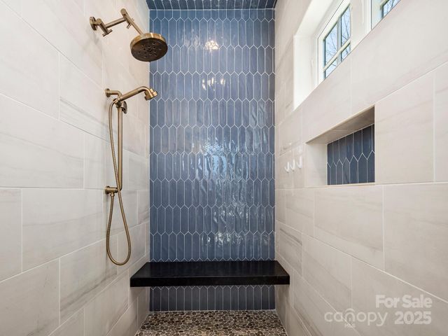 61 Back Bone Way 203, Sylva, NC 28779