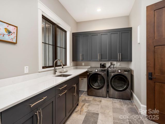 61 Back Bone Way 203, Sylva, NC 28779
