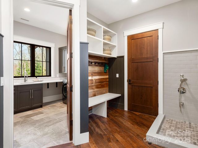 61 Back Bone Way 203, Sylva, NC 28779