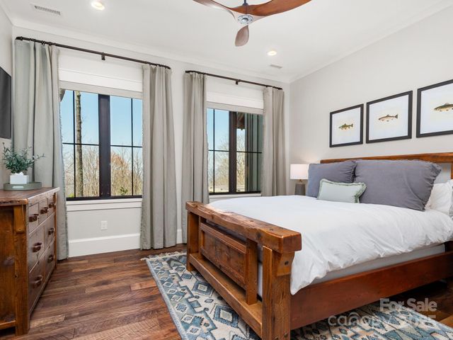61 Back Bone Way 203, Sylva, NC 28779