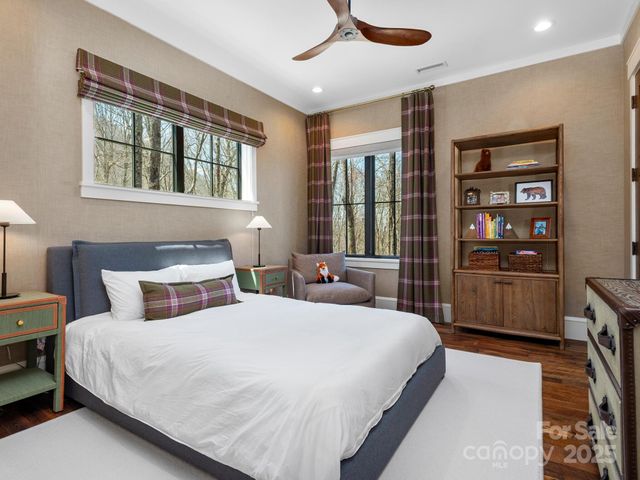 61 Back Bone Way 203, Sylva, NC 28779