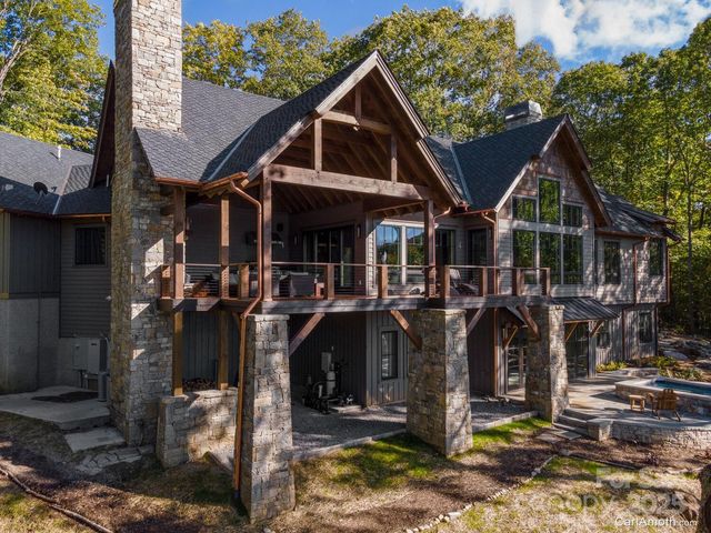 61 Back Bone Way 203, Sylva, NC 28779