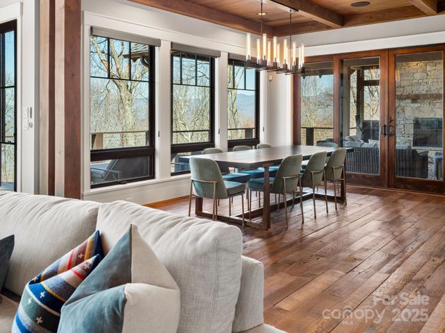 61 Back Bone Way 203, Sylva, NC 28779