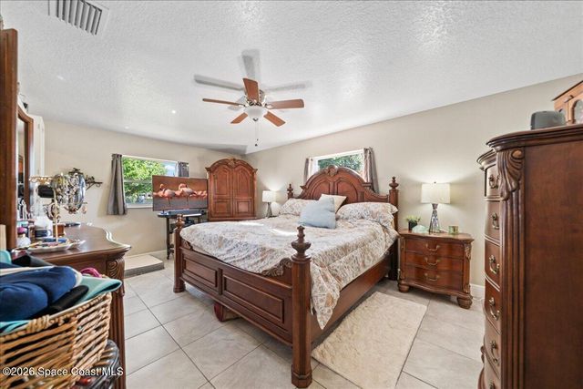 1687 Garden Avenue, Melbourne, FL 32934