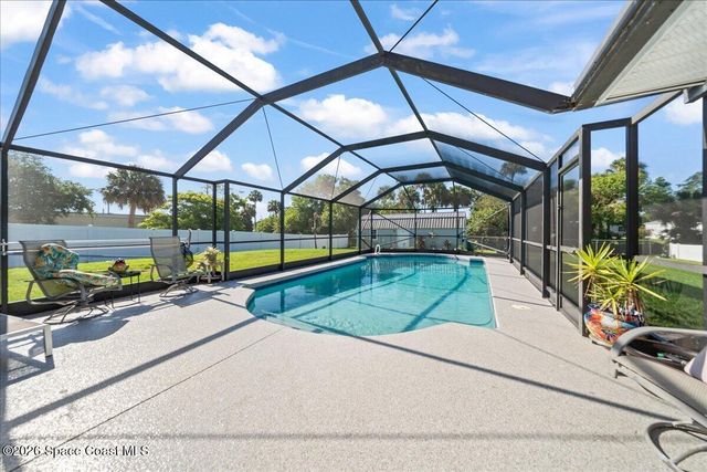 1687 Garden Avenue, Melbourne, FL 32934