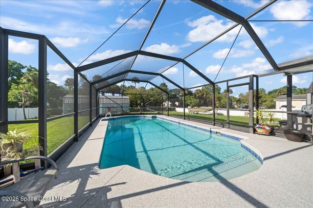 1687 Garden Avenue, Melbourne, FL 32934