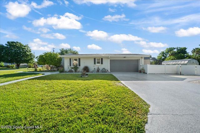 1687 Garden Avenue, Melbourne, FL 32934