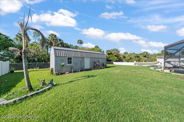 1687 Garden Avenue, Melbourne, FL 32934