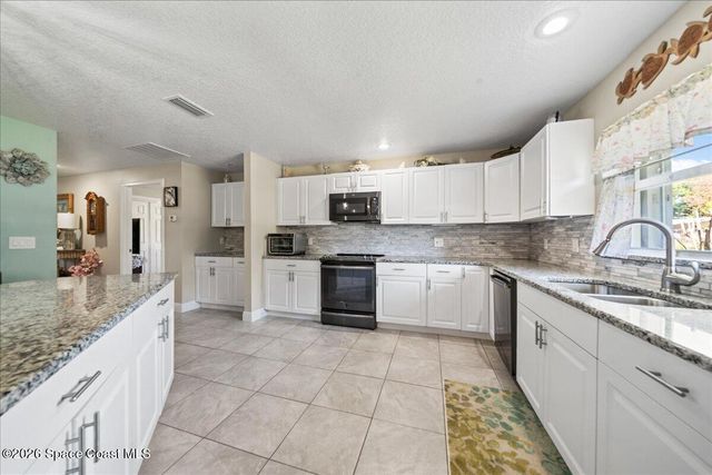 1687 Garden Avenue, Melbourne, FL 32934