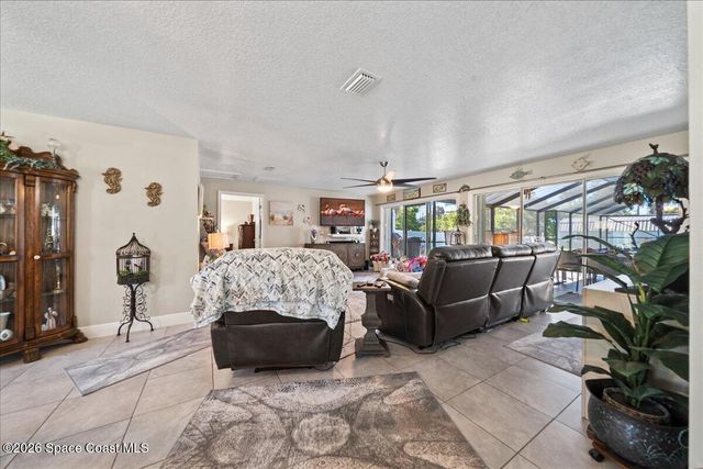 1687 Garden Avenue, Melbourne, FL 32934