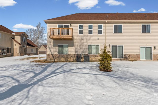 16540 Savor Lane, Clinton Township, MI 48035