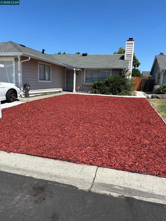 2035 Seward Dr, Pittsburg, CA 94565