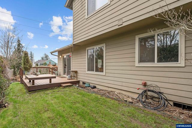 1931 Arroyo Ridge Dr NW, Albany, OR 97321