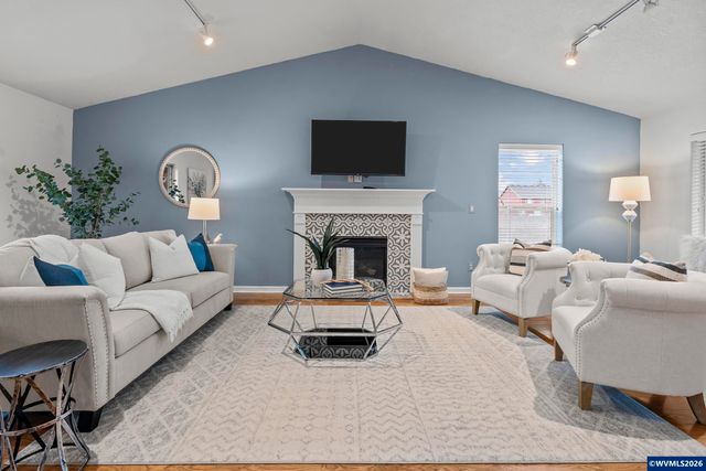 1931 Arroyo Ridge Dr NW, Albany, OR 97321