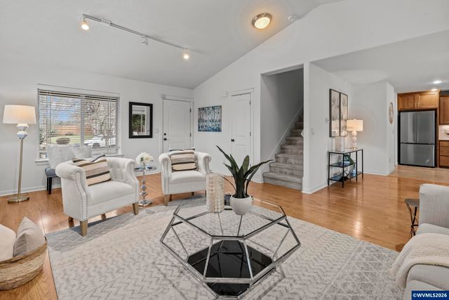 1931 Arroyo Ridge Dr NW, Albany, OR 97321