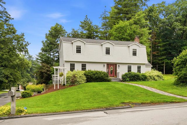 9 Whitman Road, Nashua, NH 03062