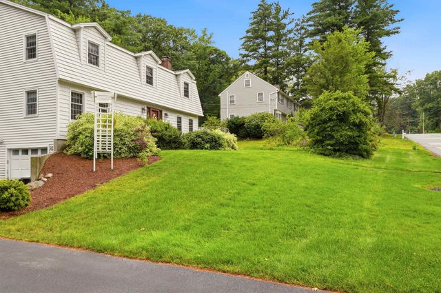 9 Whitman Road, Nashua, NH 03062