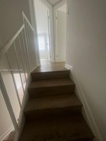 6845 SW 45th Ln 1, Miami, FL 33155