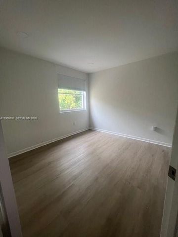 6845 SW 45th Ln 1, Miami, FL 33155