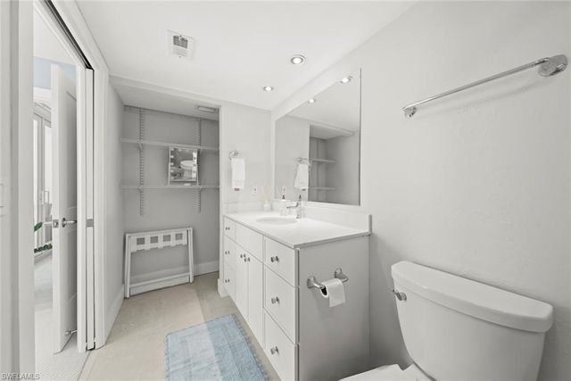 250 Estero BLVD 302, Fort Myers Beach, FL 33931